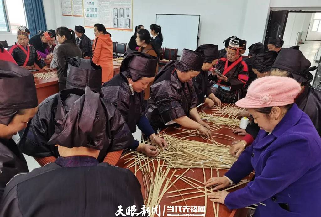 剑河：“青”助力开展职业技能培训 照亮易地搬迁群众致富路