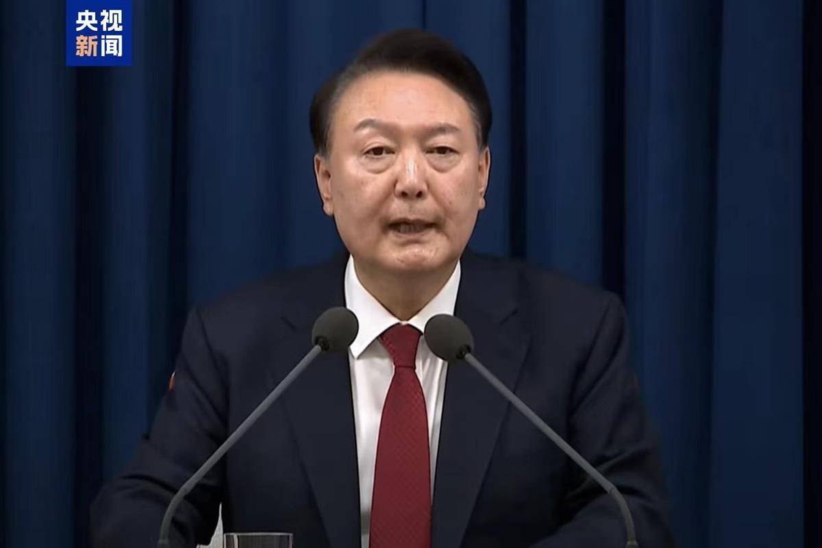 韩国国会“解除戒严”<strong></p>
<p>交易资格</strong>，军队撤出，总统府周边进入全面管制状态