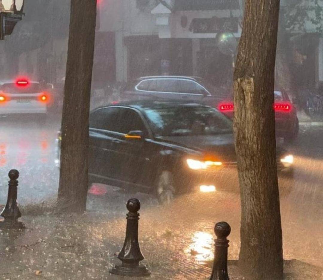 山东下<strong></p>
<p>虚拟q币卡</strong>了424个大明湖：多地出现暴雨
