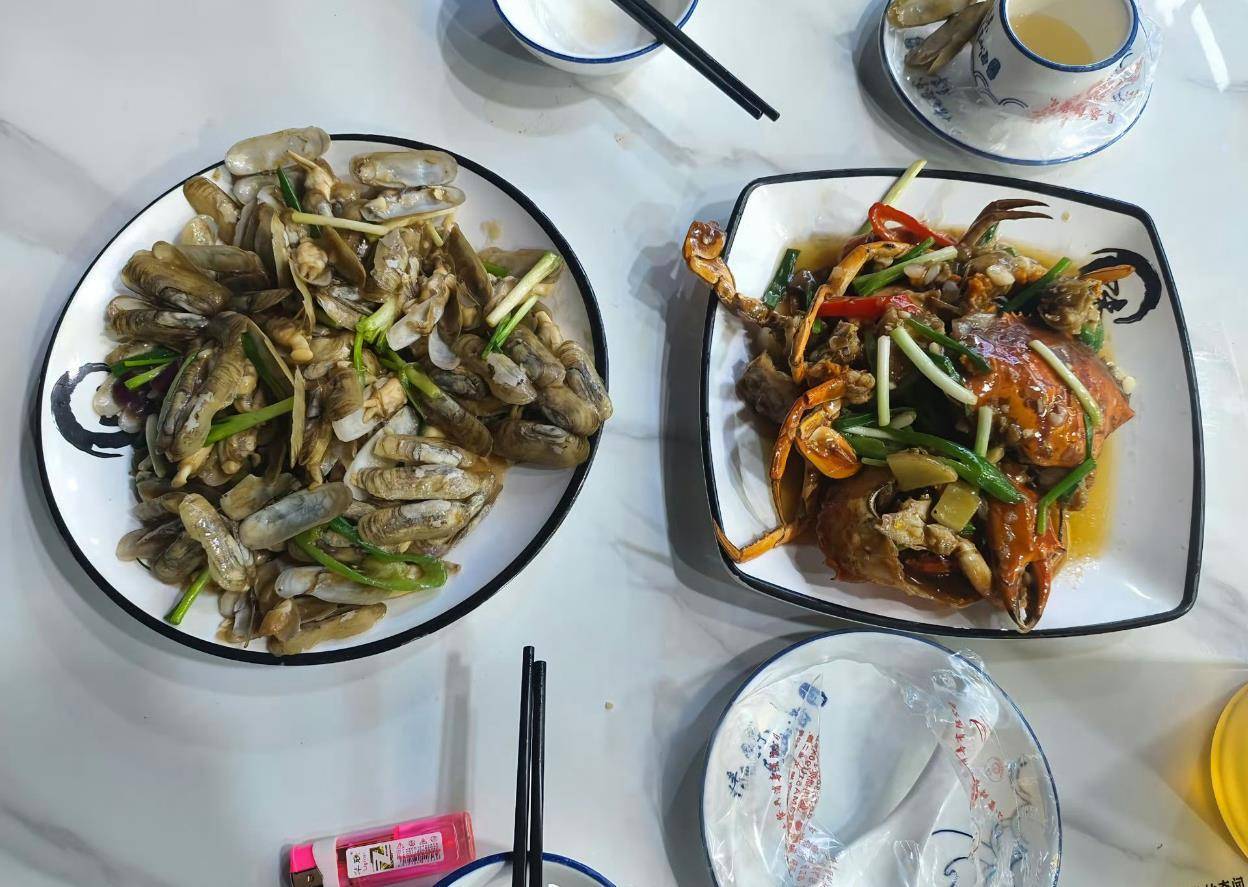 惠州一餐厅两个菜收661元<strong></p>
<p>马来西亚虚拟币</strong>，顾客投诉后称已获退款400元，官方回应