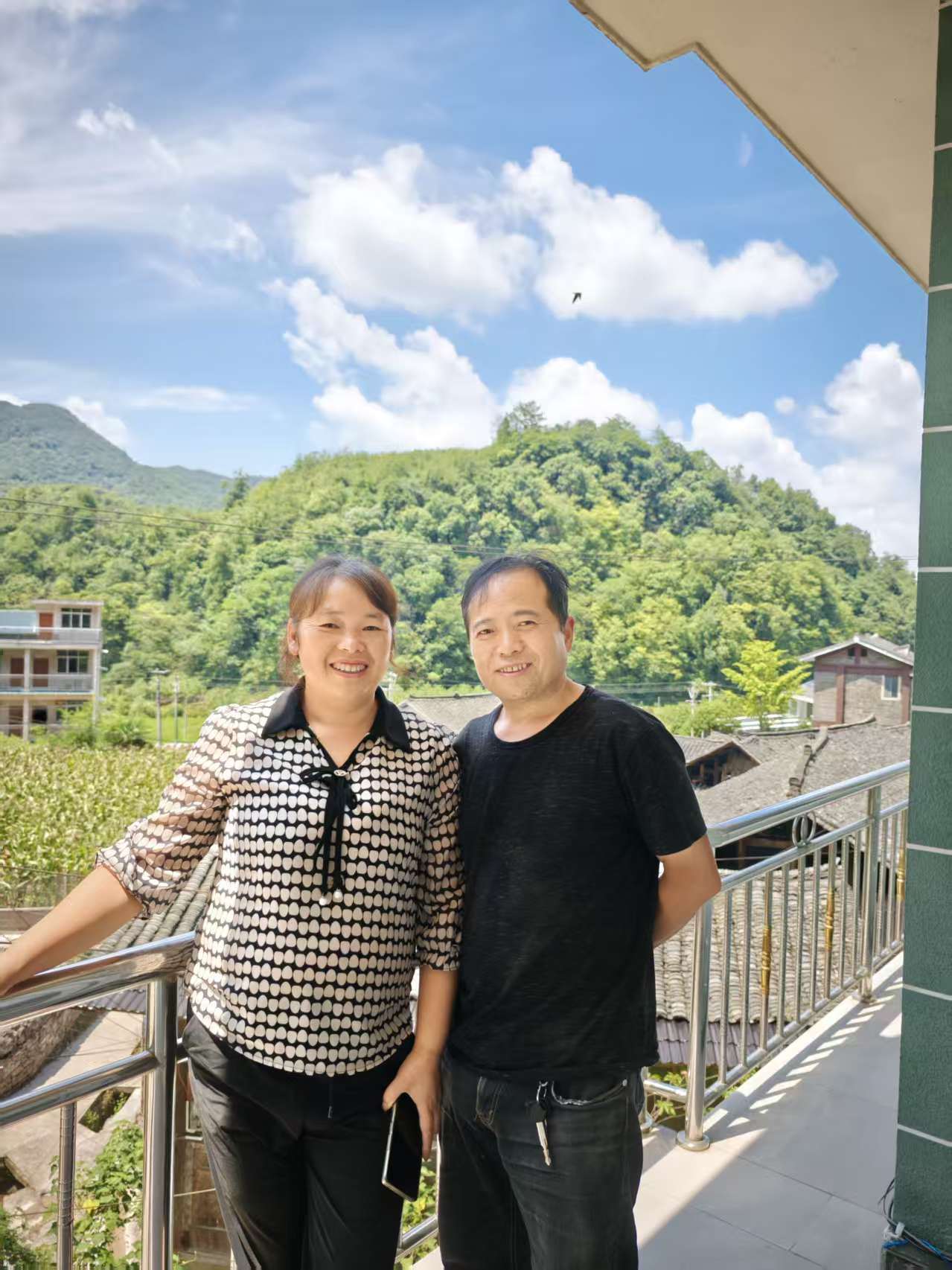 那个让老师骄傲的“调皮”班级！30年同学聚会<strong></p>
<p>虚拟币软件开发</strong>，还伴有一封来自贵州的感谢信