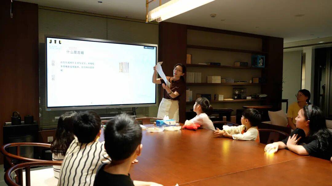金坛图书馆国庆中秋活动精彩回顾 | 举国同欢庆<strong></p>
<p>虚拟币软件开发</strong>，月满聚中秋
