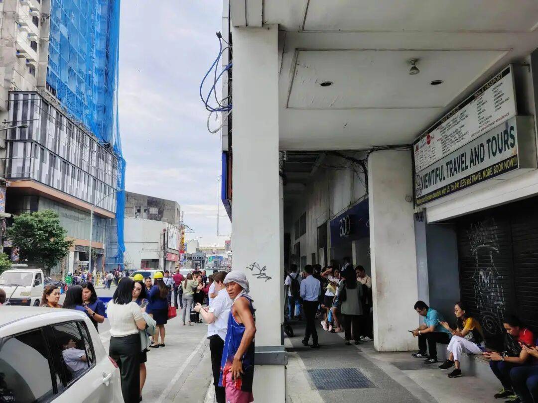 在菲华人亲历7.6级强震：震感强烈<strong></p>
<p>熵虚拟币</strong>，有女生被吓哭｜鱼眼·热点