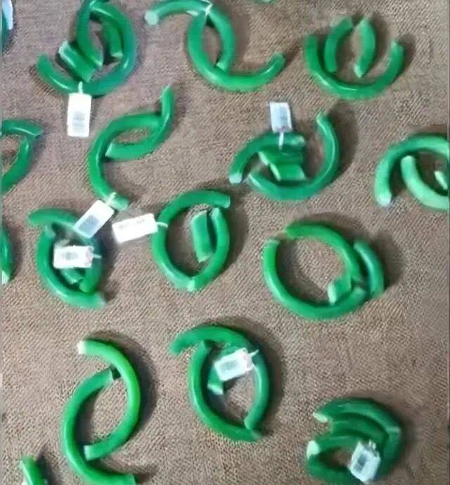 苏州一20岁店员不小心摔碎一盒玉镯损失百万<strong></p>
<p>虚拟币怎么投资</strong>，老板未要赔偿安慰小伙别有压力