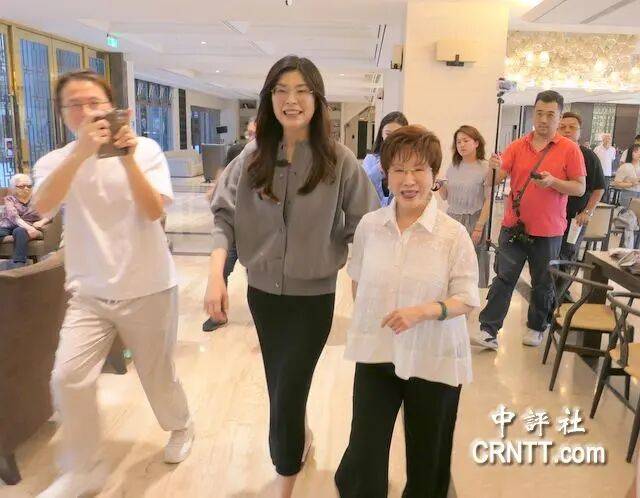到底支持谁当党主席？当着郑丽文的面<strong></p>
<p>创建虚拟币</strong>，洪秀柱说出了自己的答案