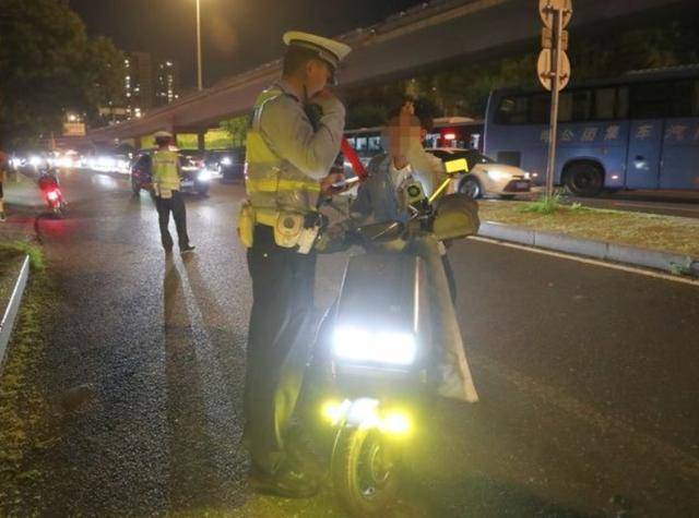 北京“电子眼”开始抓拍电动自行车违法<strong></p>
<p>虚拟币分类</strong>，试点审核录入电动自行车违法行为3.8万起