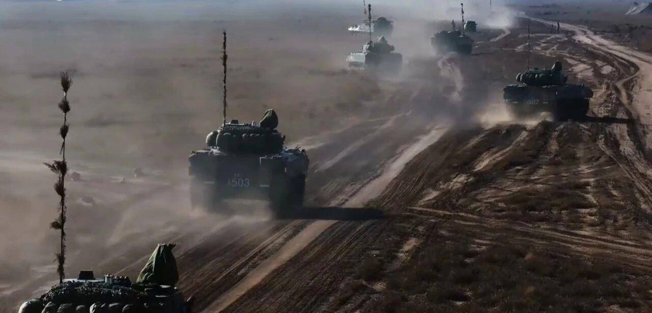 大场面!机器狗、无人机开路<strong></p>
<p>虚拟货币筹币网</strong>,实兵对抗演练画面公布