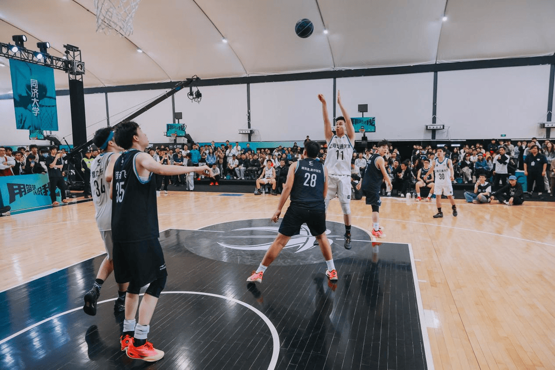 复旦、交大、同济等八大高校集结<strong></p>
<p>国家禁止虚拟币</strong>，得物App“新生杯”篮球赛首战上海