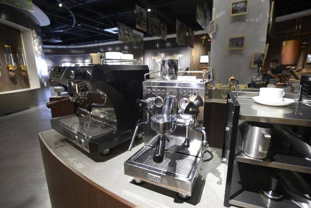 四中全会精神在基层丨记者手记：不产一粒生豆<strong></p>
<p>国家禁止虚拟币</strong>，昆山何以打造千亿元级咖啡产业？