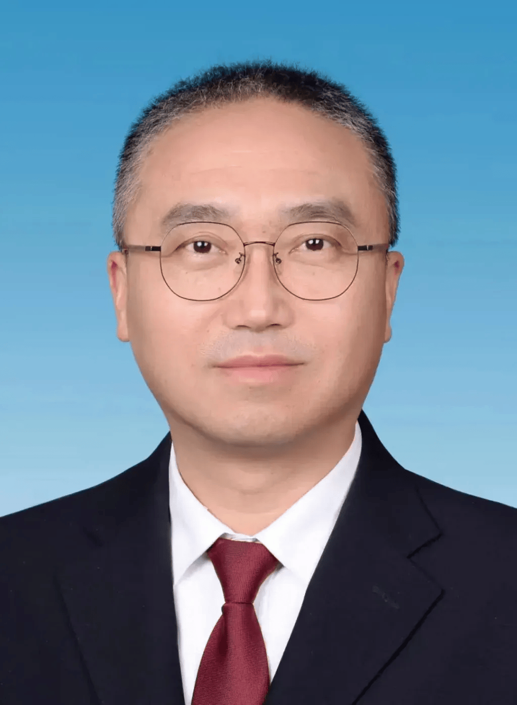 多名省级党委秘书长调整<strong></p>
<p>国家禁止虚拟币</strong>，4人跨省履新