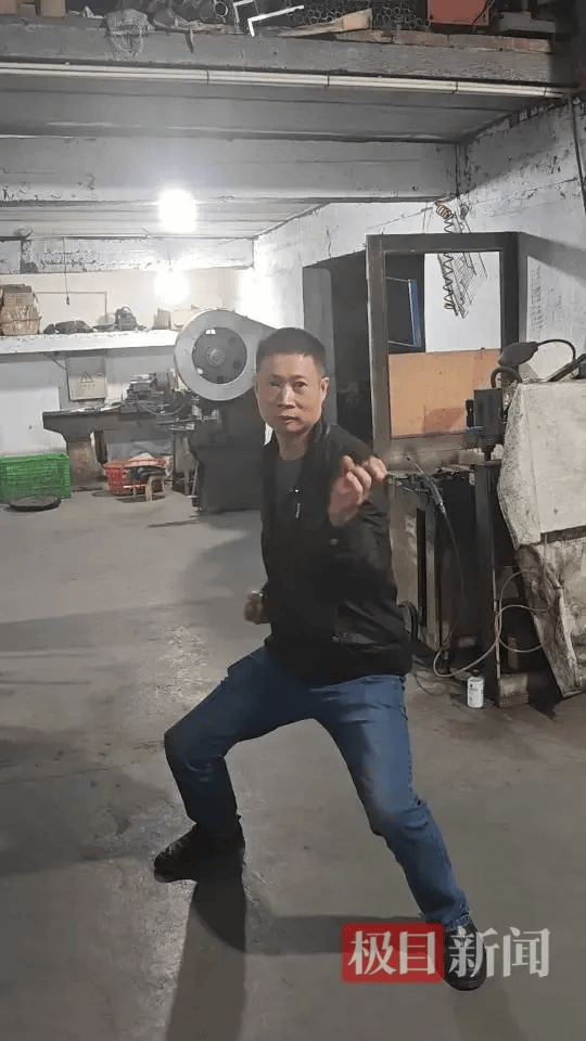 “传家锅”工厂账号粉丝已超260万<strong></p>
<p>国家禁止虚拟币</strong>，对话锅厂负责人傅家兄弟：30年老锅依然能用，证明当年造锅选择是对的