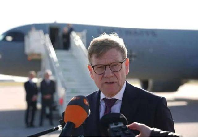 连续有两位国王访华<strong></p>
<p>国家禁止虚拟币</strong>，其中一位是建交以来首访，证明了什么？