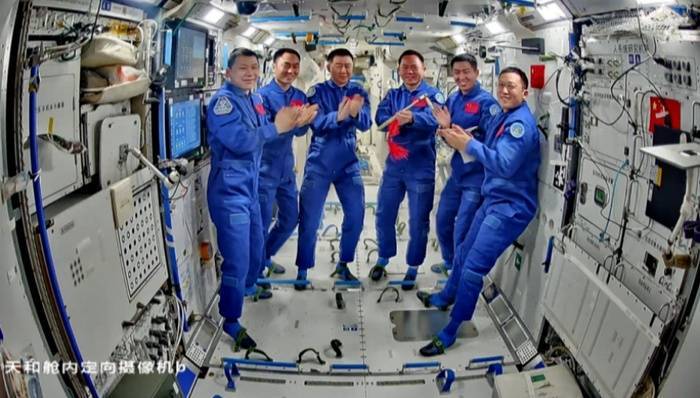 神舟二十号航天员返回任务正有序推进<strong></p>
<p>马吉贝虚拟币</strong>，空间站组合体状态正常