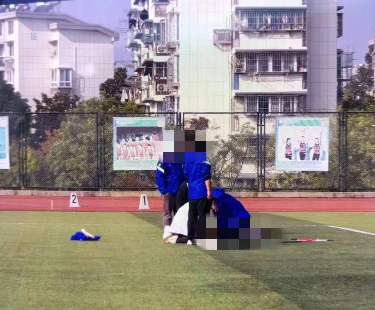 南京一学生在运动会上跑200米时倒地去世<strong></p>
<p>虚拟币商城开发</strong>，官方：深感痛心，已与亲属沟通妥善处理