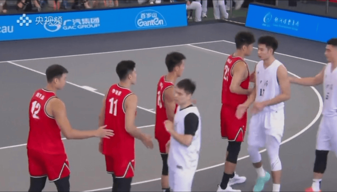 全运会男子三人篮球赛<strong></p>
<p>虚拟币商城开发</strong>，陈国豪、周泽源代表广东队出战，战胜江苏队取得开门红！