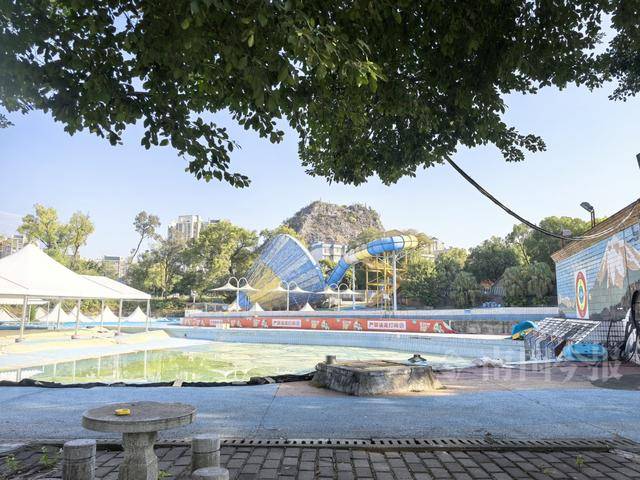 柳州雀儿山公园水上世界要拆迁<strong></p>
<p>虚拟q币充值器</strong>？园方回应