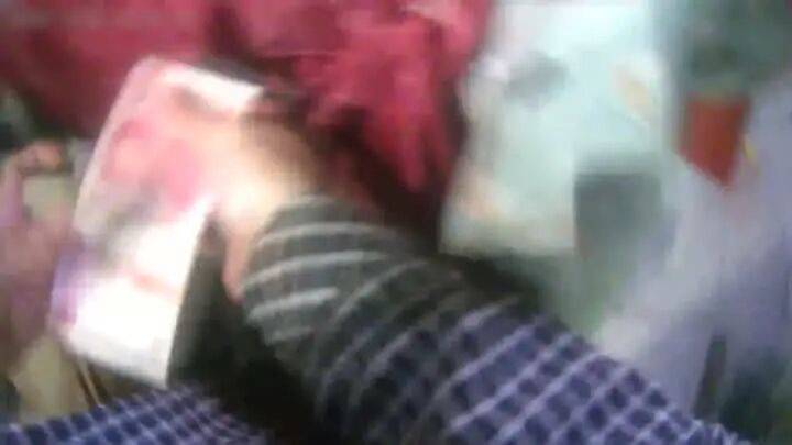 扬州一女子刷短视频惹祸：偷偷去银行取了6万现金<strong></p>
<p>湖南虚拟币</strong>，结果……