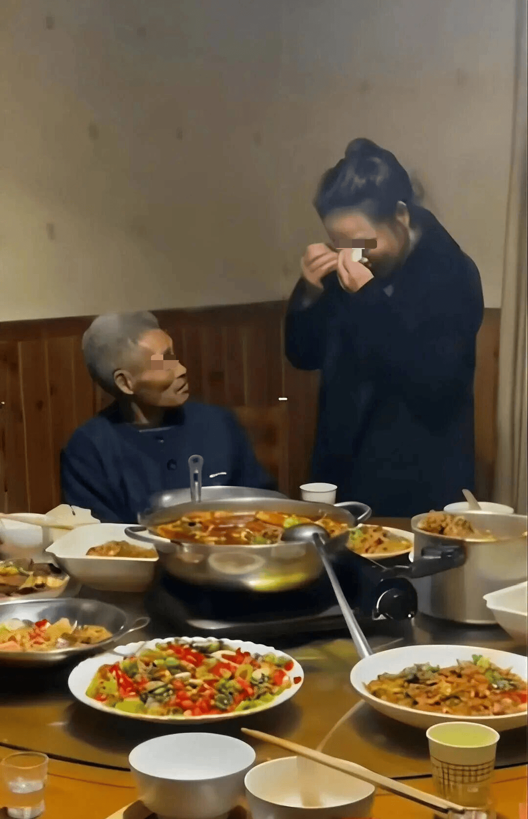 男子一次性收到11年工资38万元<strong></p>
<p>湖南虚拟币</strong>，老板曾辩称“路遇乞讨好心收留，属自愿劳动”