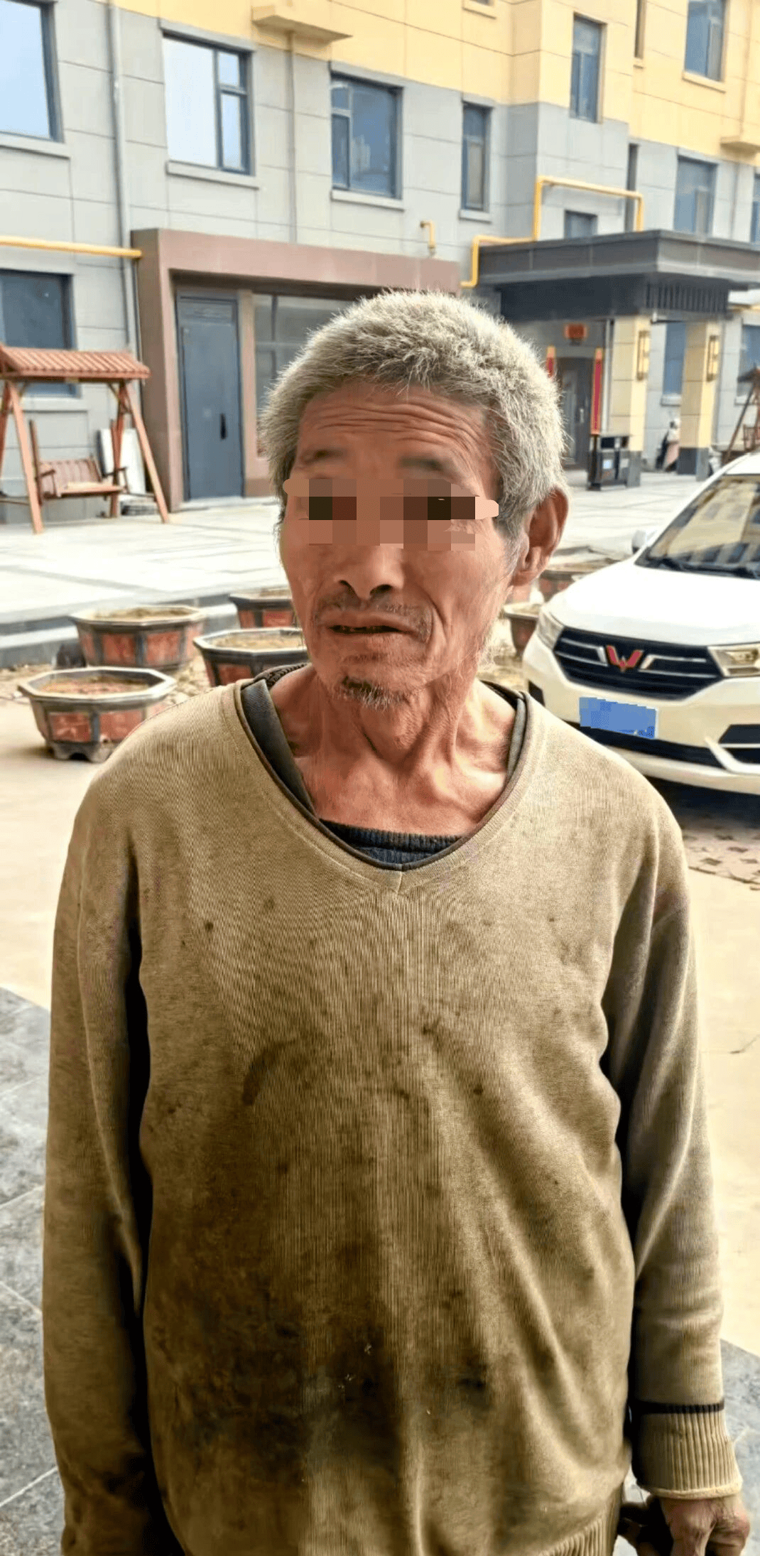 男子一次性收到11年工资38万元<strong></p>
<p>湖南虚拟币</strong>，老板曾辩称“路遇乞讨好心收留，属自愿劳动”