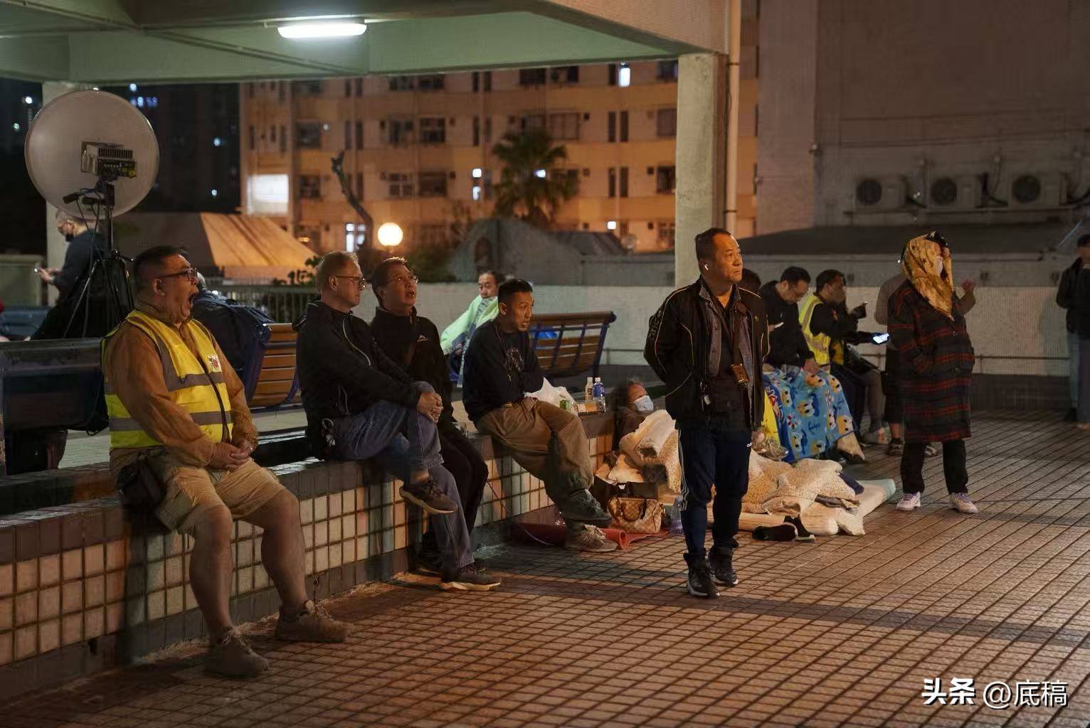 香港宏福苑大火中的一夜：“眼睁睁看着整栋楼被烧”<strong></p>
<p>元宝网虚拟币</strong>，有住户称母亲仍失联