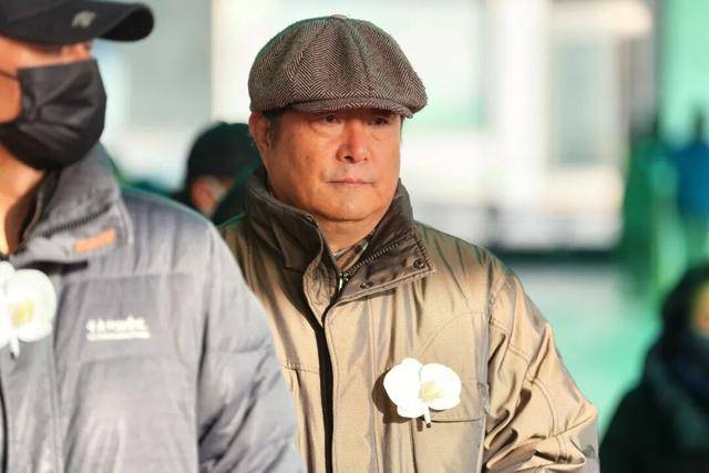 何晴之子追思:妈妈很喜欢雪<strong></p>
<p>如何挖虚拟币</strong>,北京这场雪好像是为她而下