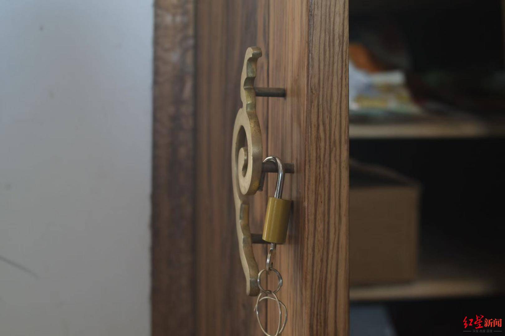 8岁自闭症男童苍山走失后身亡 深陷漩涡的父母：<strong></p>
<p>如何挖虚拟币</strong>我们全家都在用爱托举这个孩子丨2025未完待续