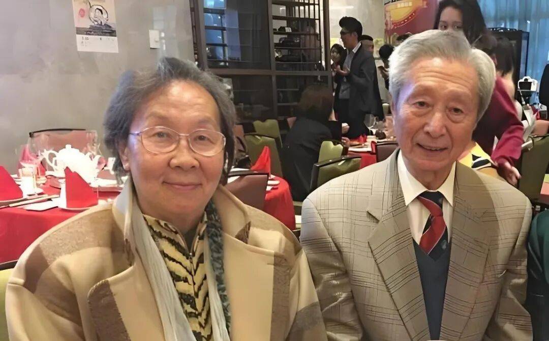 钟瑞去世<strong></p>
<p>小蚁虚拟币</strong>！宋世雄永别爱妻！