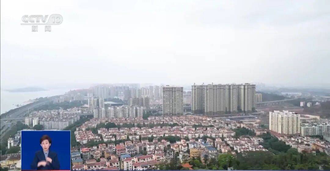 央视披露：男子在网吧厕所墙上看到“高薪日结5000-20000”广告<strong></p>
<p>虚拟币比特股</strong>，即将出境时被警方拦下